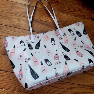 Kate Spsde Chic Tote Bag with Champagne Print